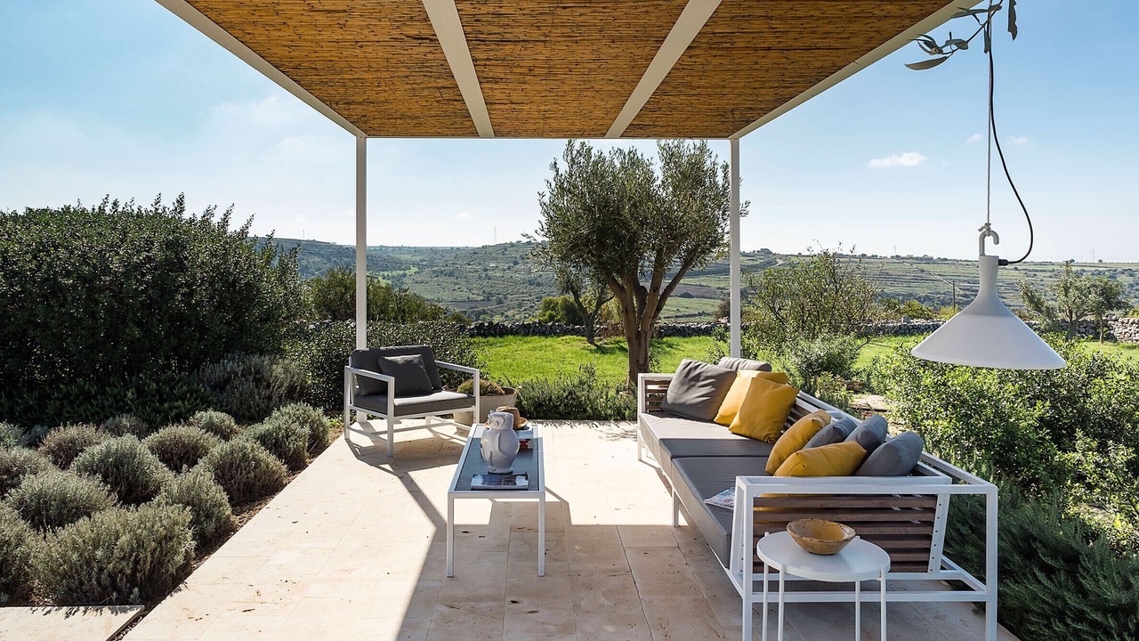Photo of Patio Balcony in Monterosso Almo