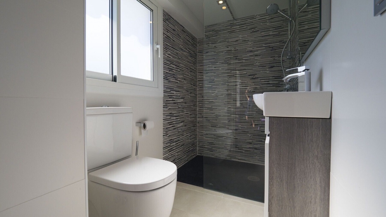 Photo of Bathroom in Roses Town Center
