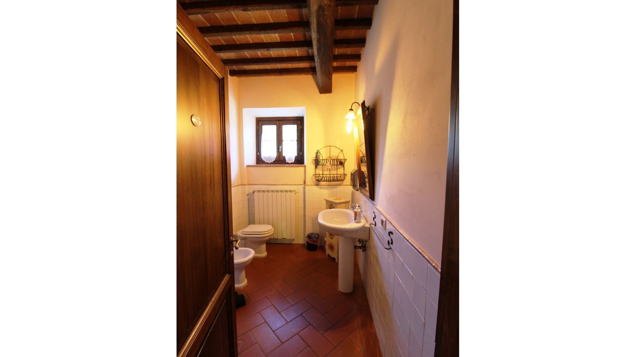 Photo of Bathroom in Civitella in Val di Chiana
