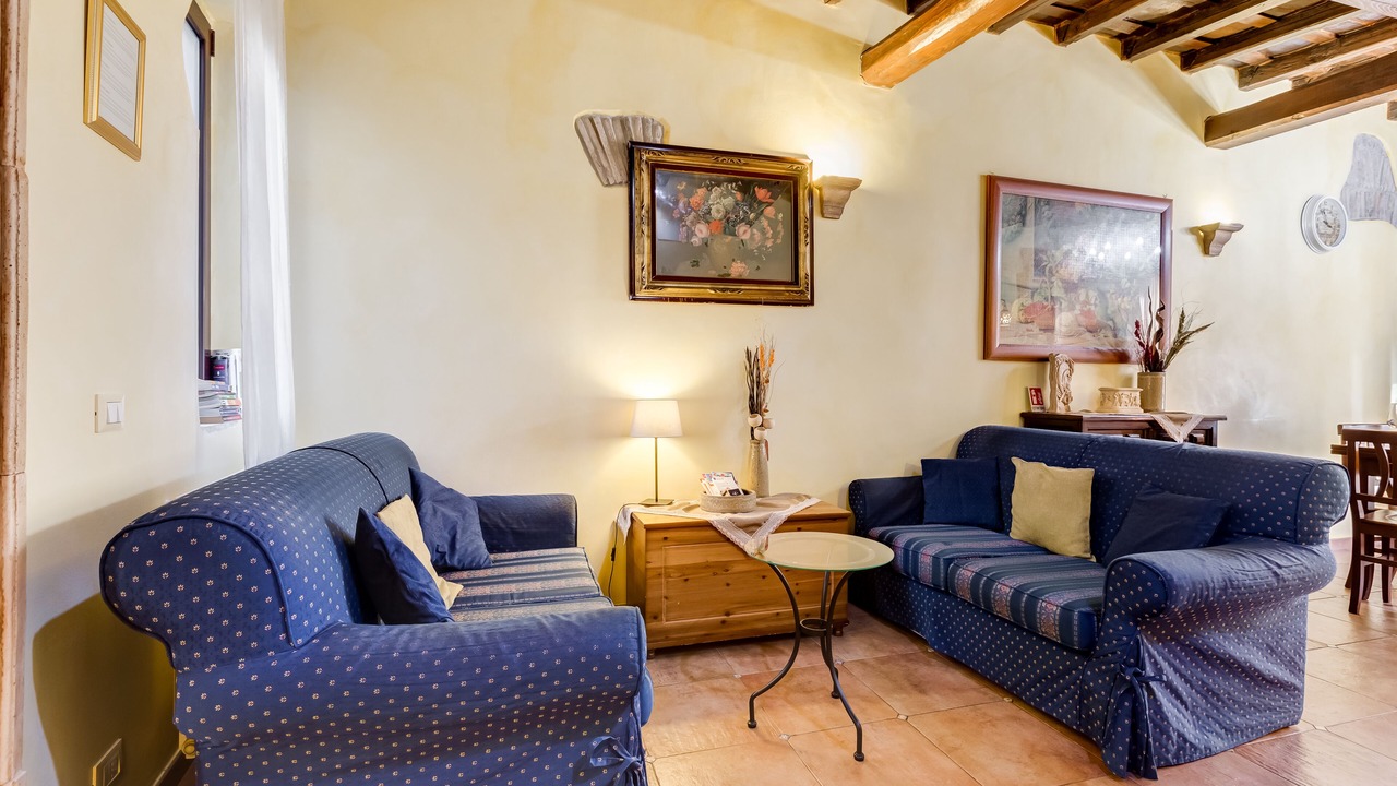 Photo of Livingroom in Navona