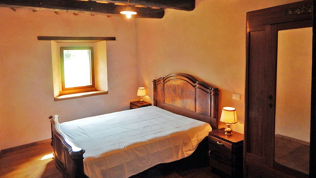 Photo of Bedroom in Firenzuola