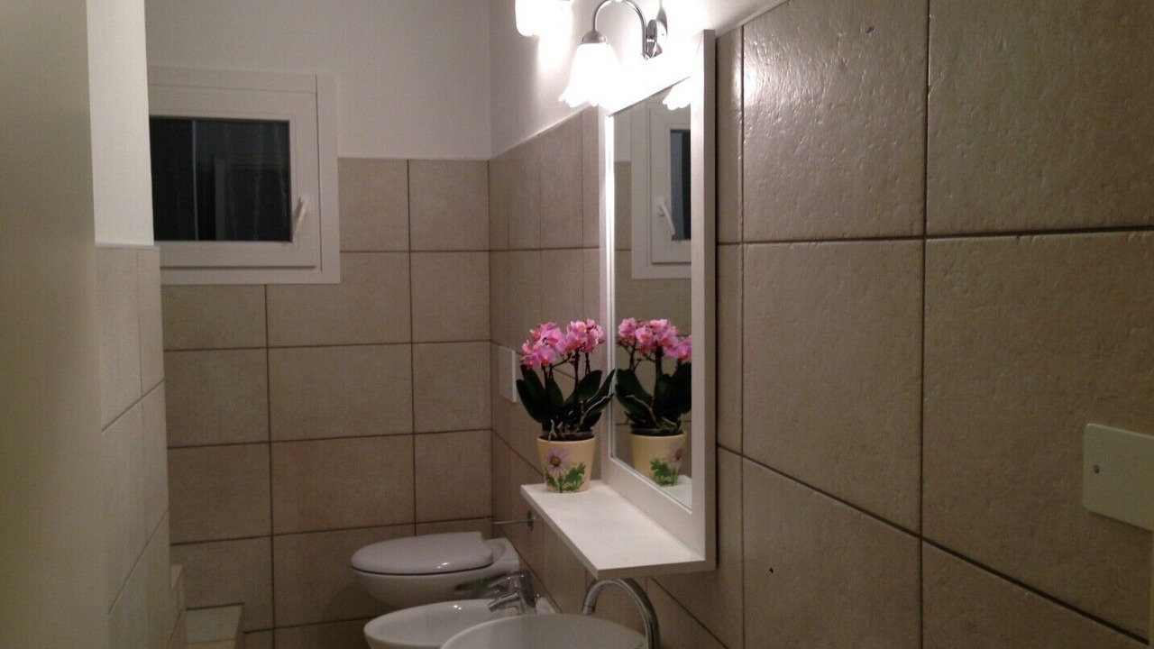 Photo of Bathroom in Terzorio