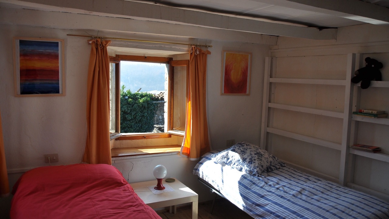 Photo of Bedroom in Groppallo