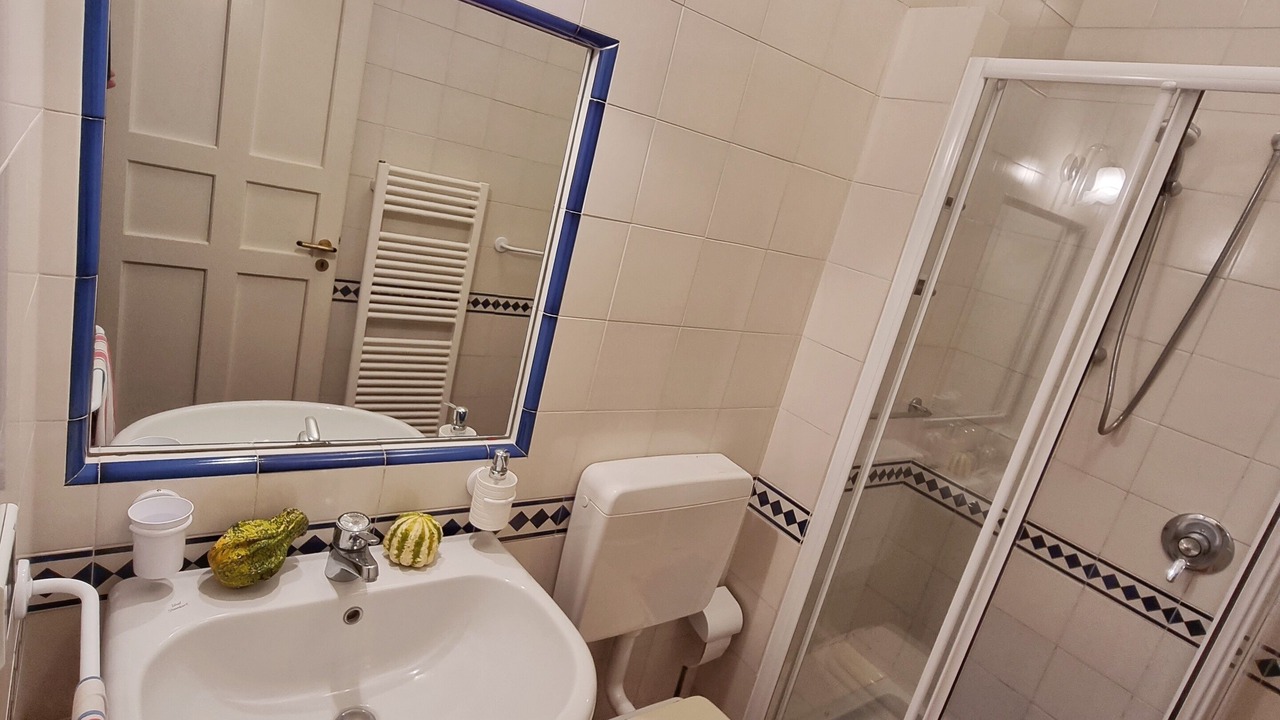 Photo of Bathroom in Scaparone