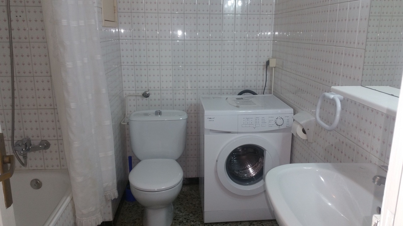 Photo of Bathroom in Roses Town Center