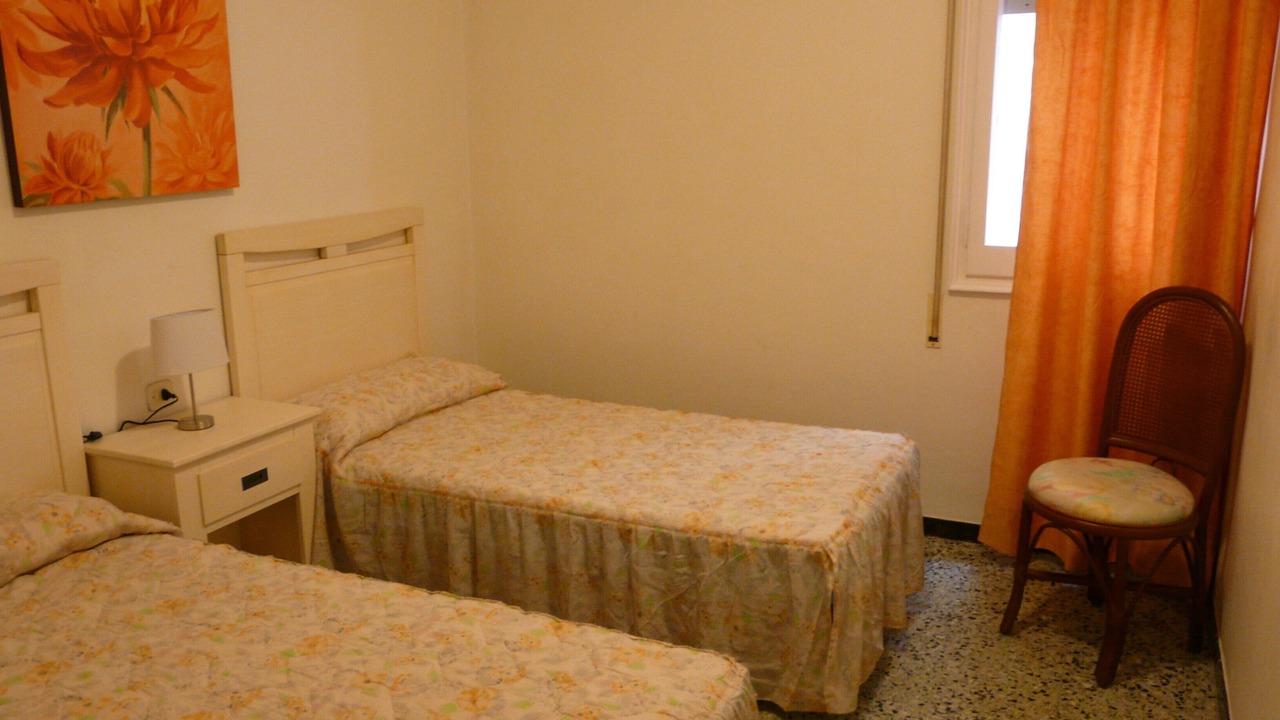 Photo of Bedroom in Roses Town Center
