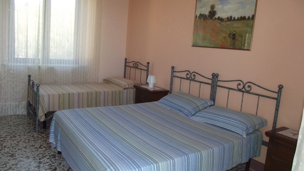 Photo of Bedroom in Cravanzana