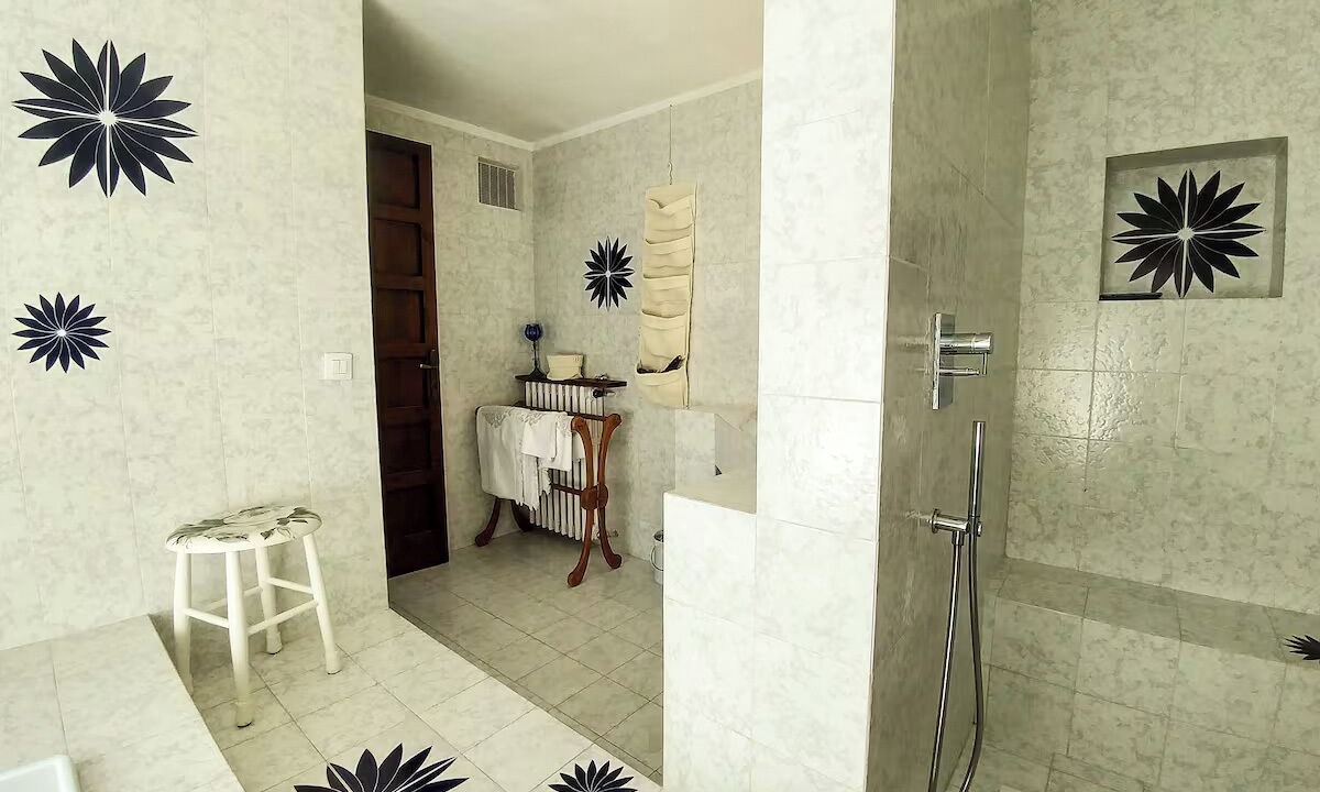 Photo of Bathroom in Olbia