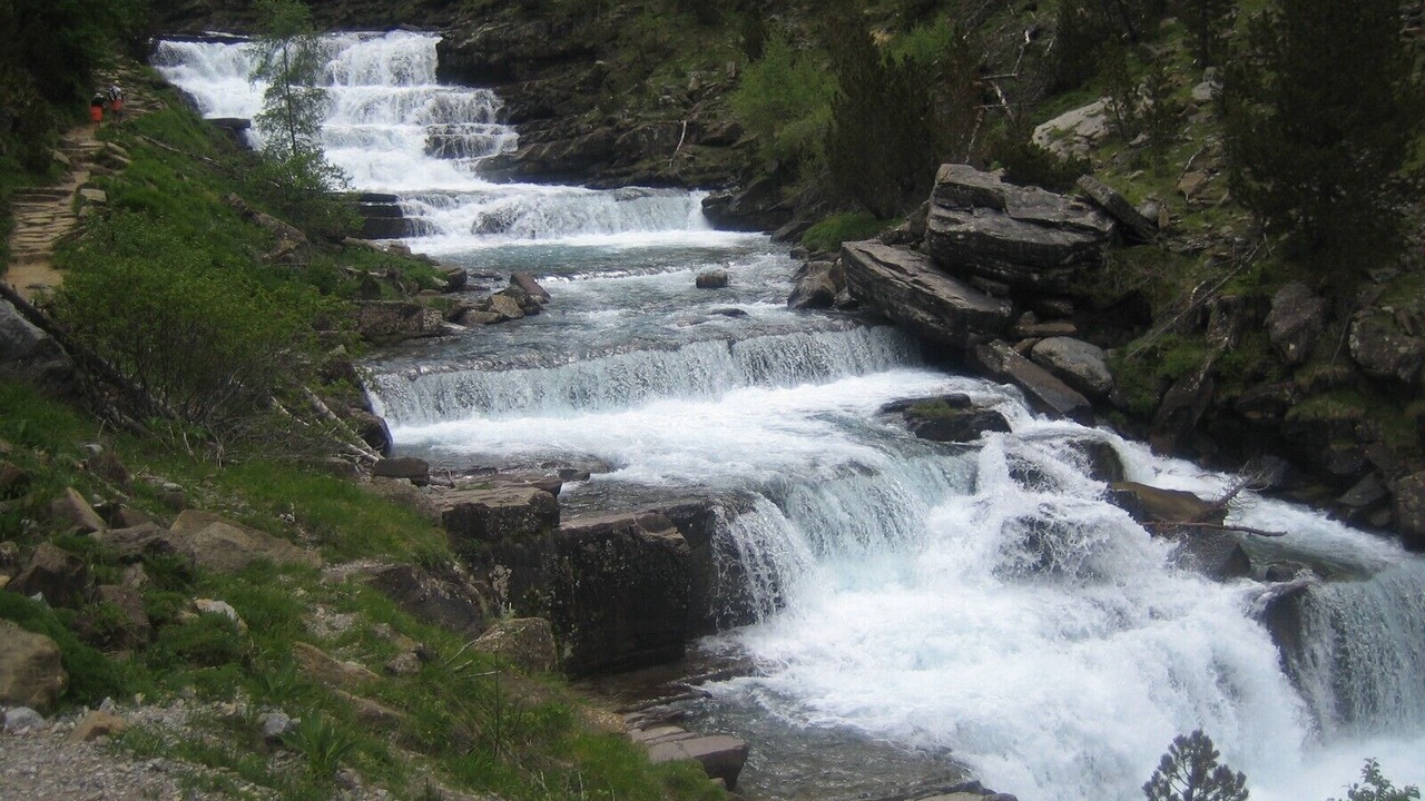 Photo of Outdoor in Gavin