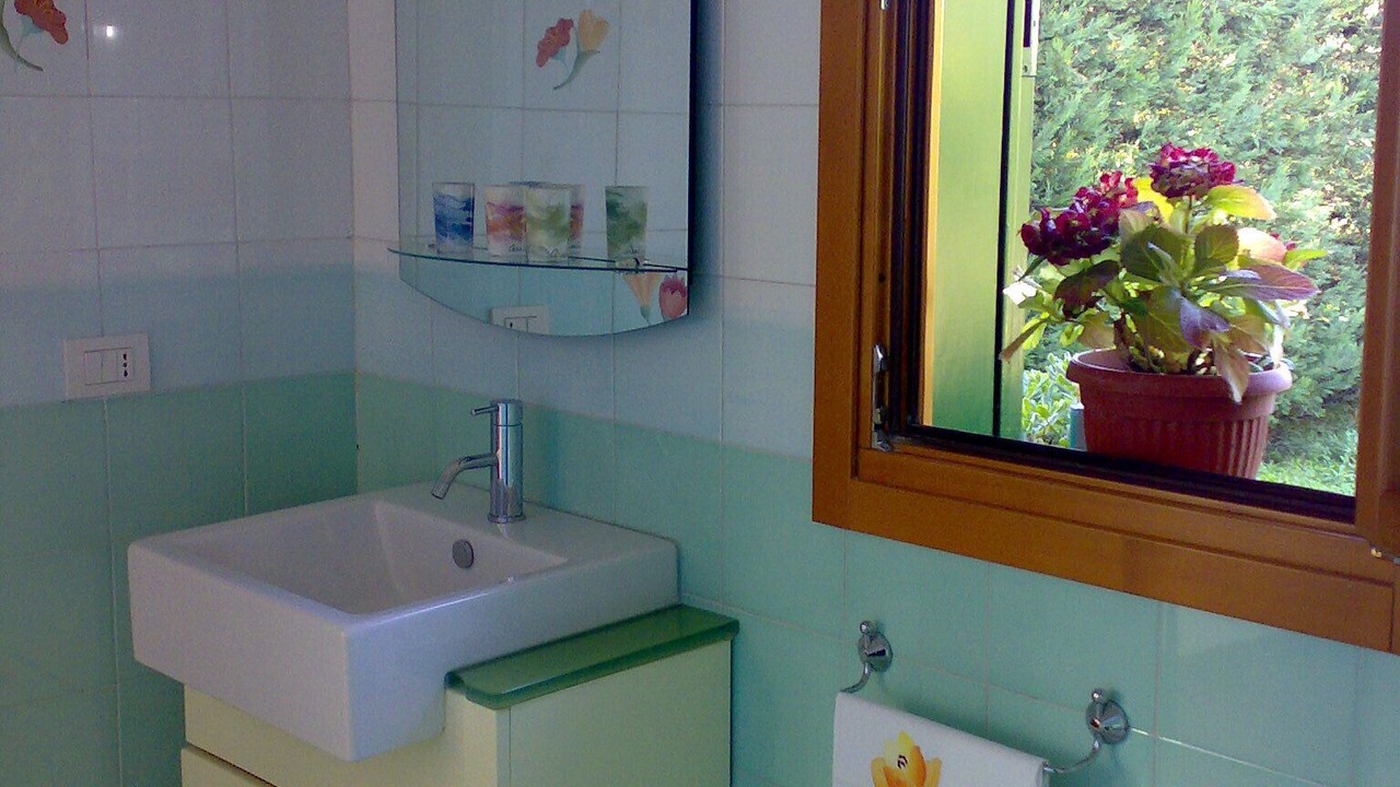 Photo of Bathroom in San Giorgio a Cremano