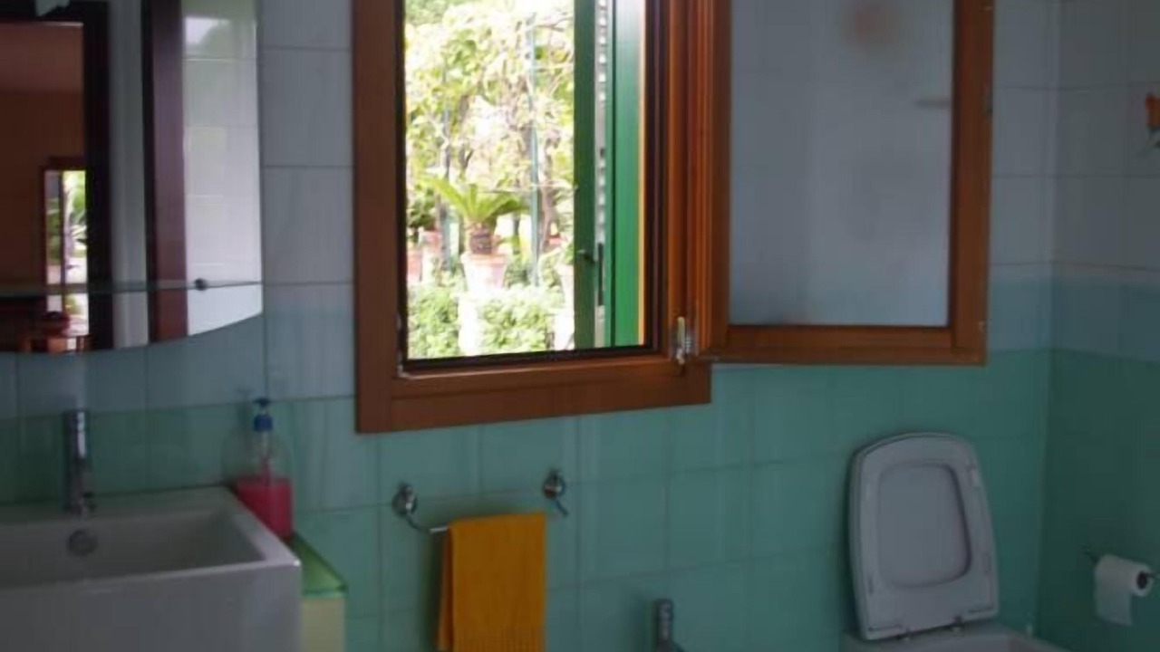 Photo of Bathroom in San Giorgio a Cremano
