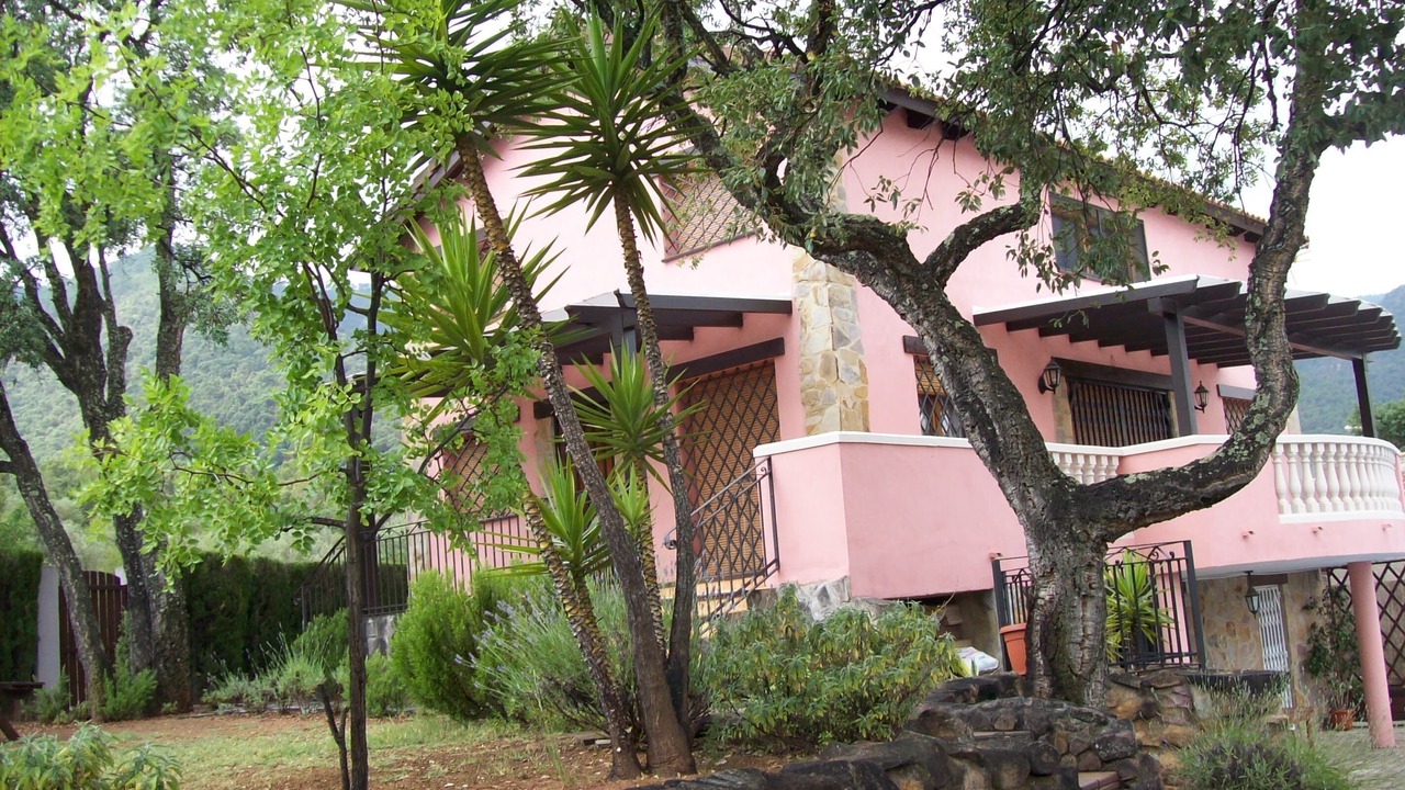 Photo of Outdoor in Artana