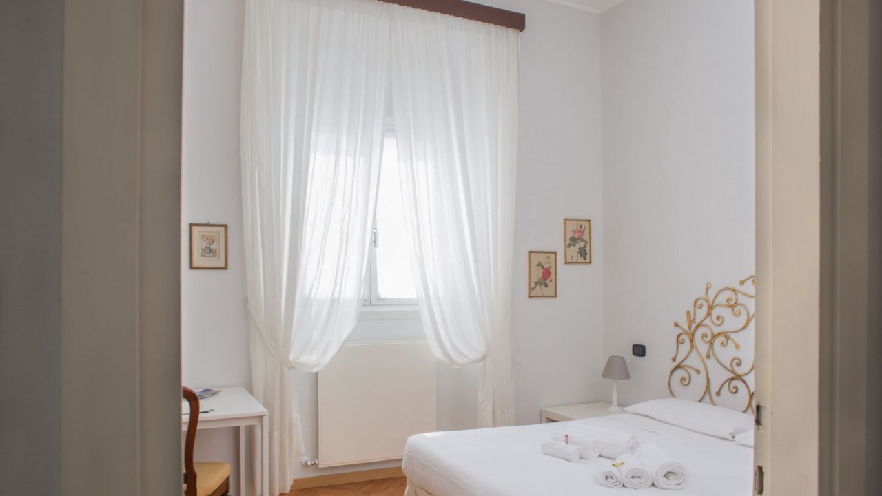 Photo of Bedroom in Cernobbio