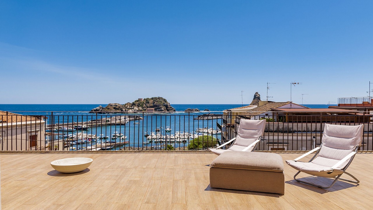 Photo of Patio Balcony in Aci Trezza
