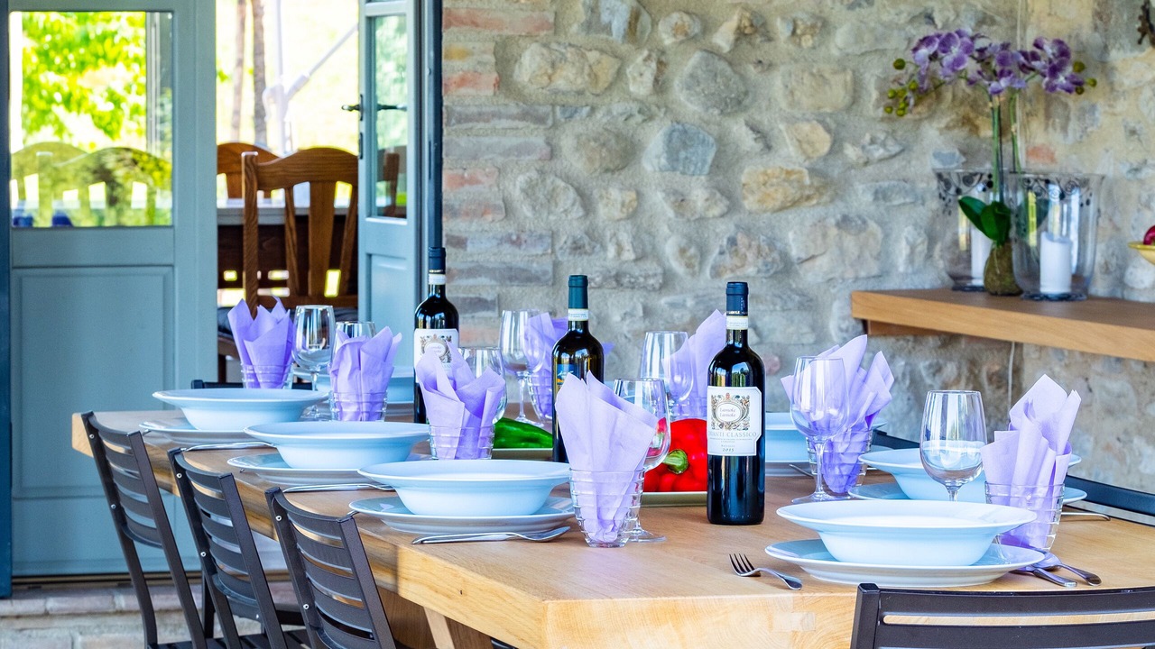 Photo of Outdoor in Montone