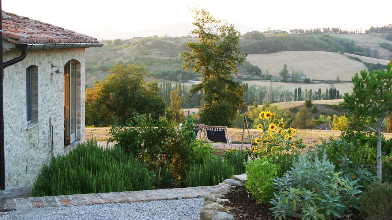 Photo of Outdoor in Montone