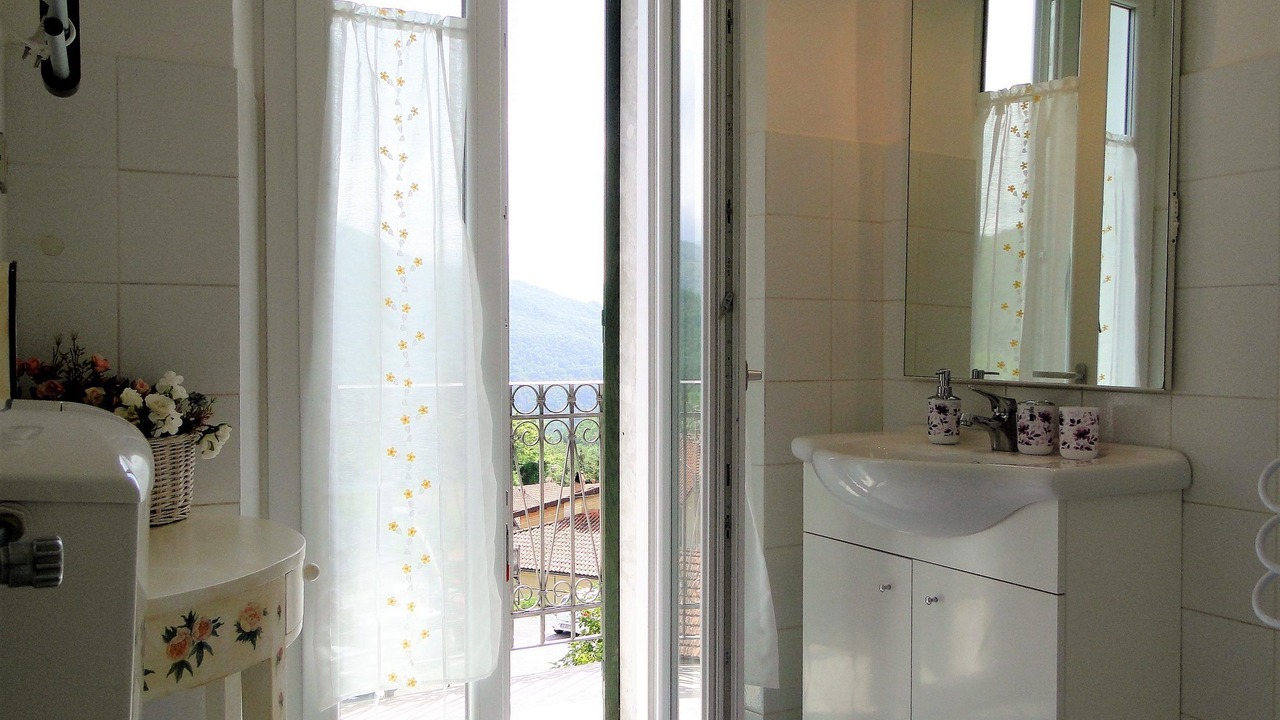 Photo of Bathroom in Casola in Lunigiana