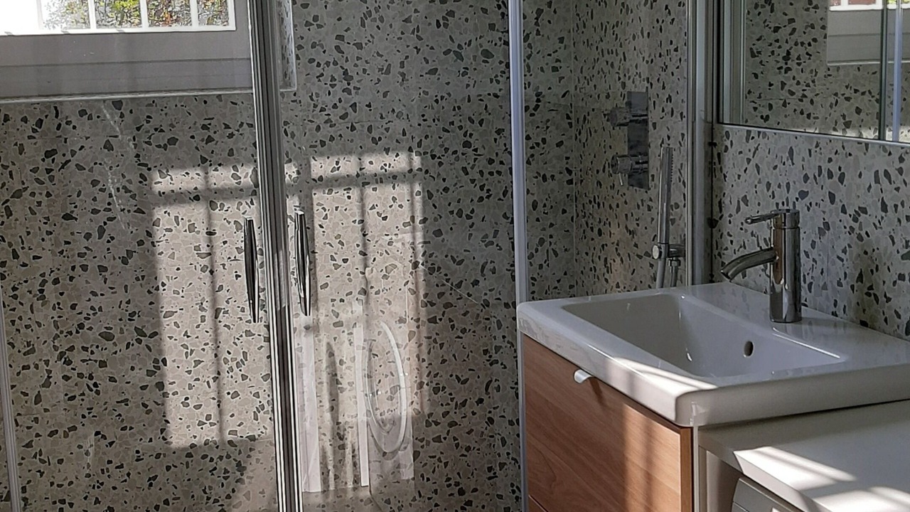 Photo of Bathroom in Ispra