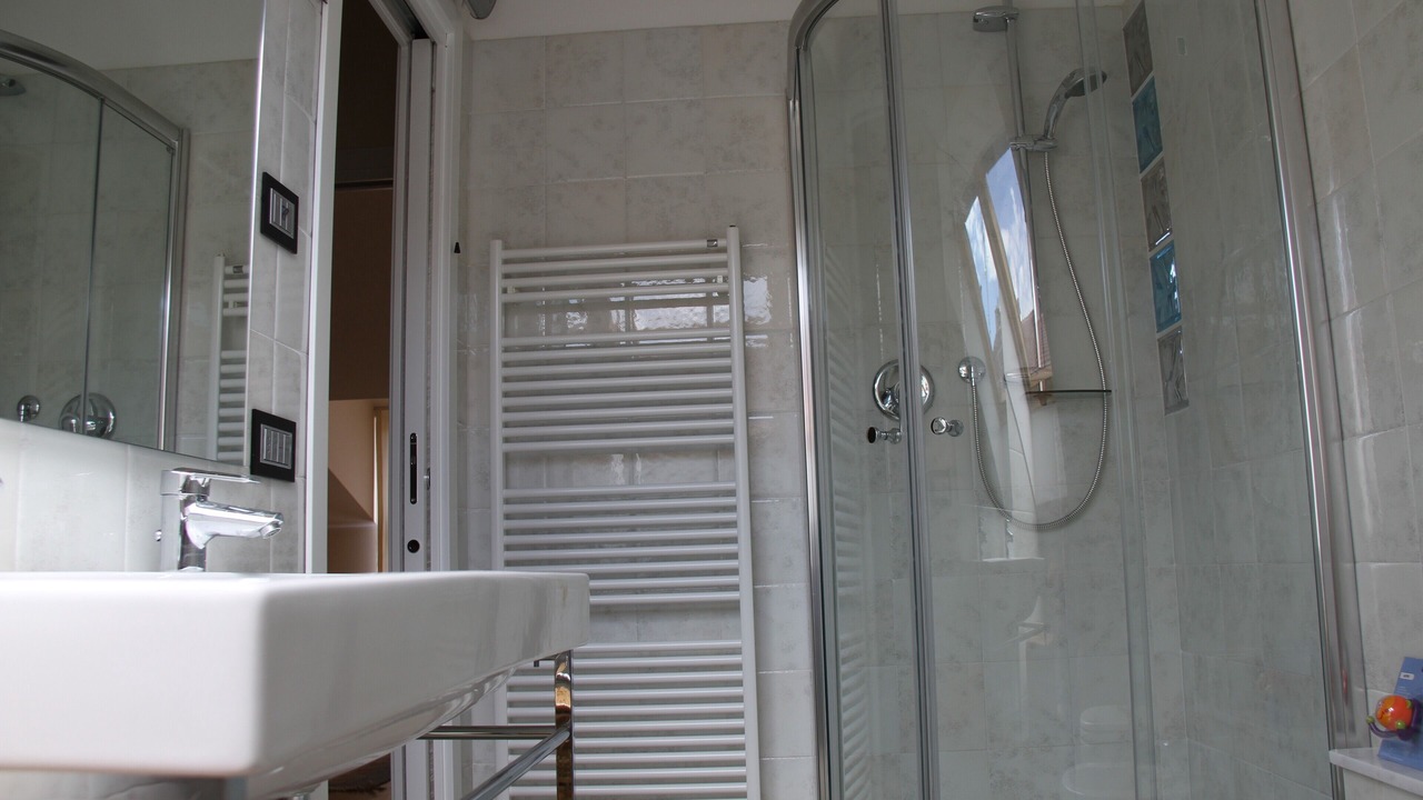Photo of Bathroom in Loano