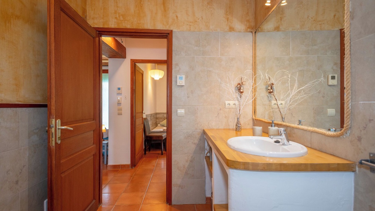 Photo of Bathroom in Llado