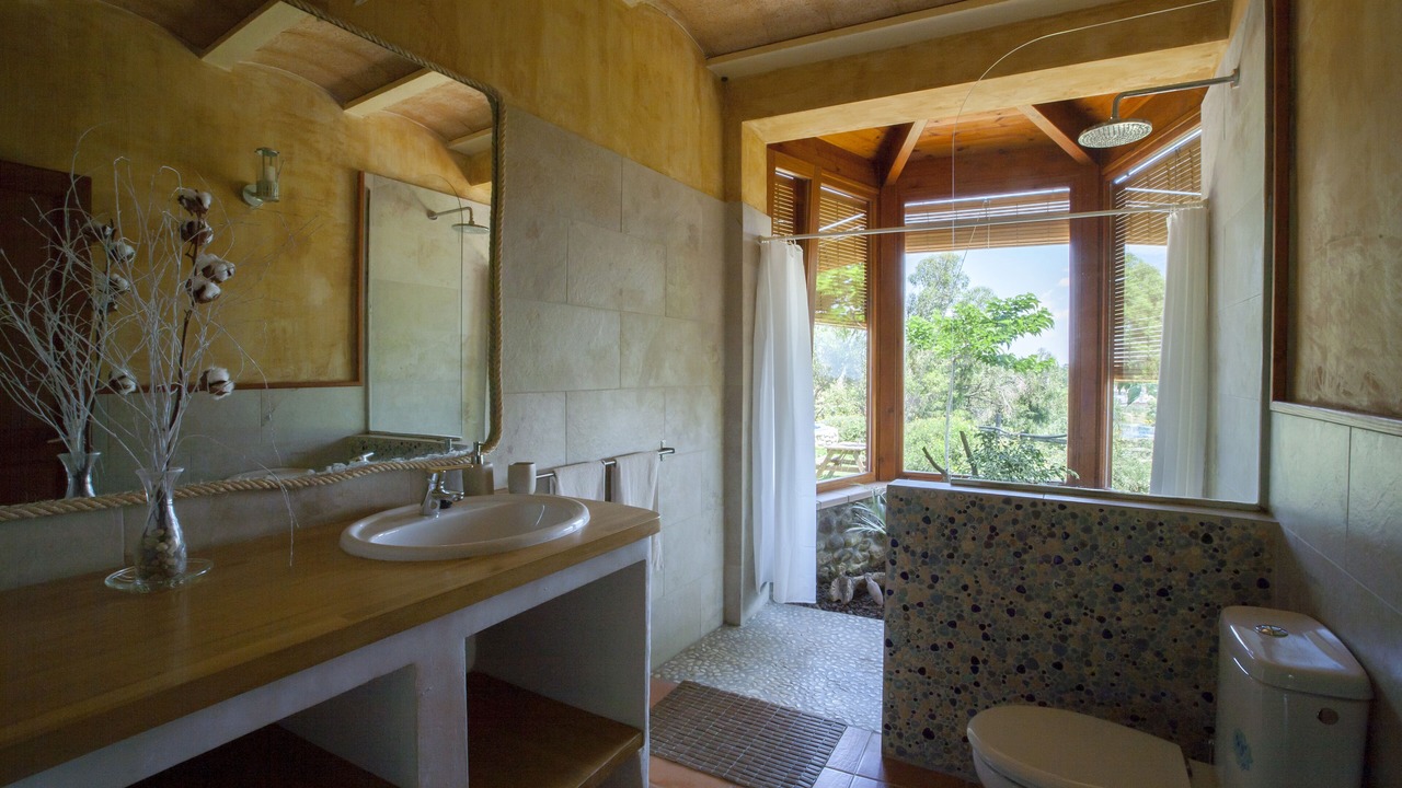 Photo of Bathroom in Llado