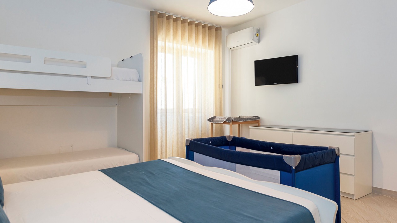 Photo of Bedroom in Laura