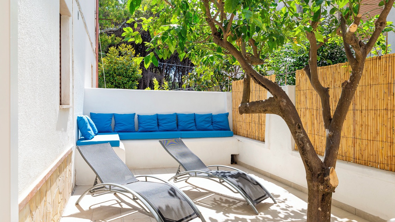 Photo of Patio Balcony in Laura