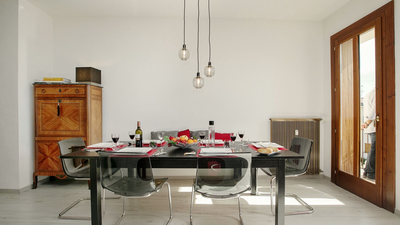 Photo of Bedroom in Toscolano Maderno