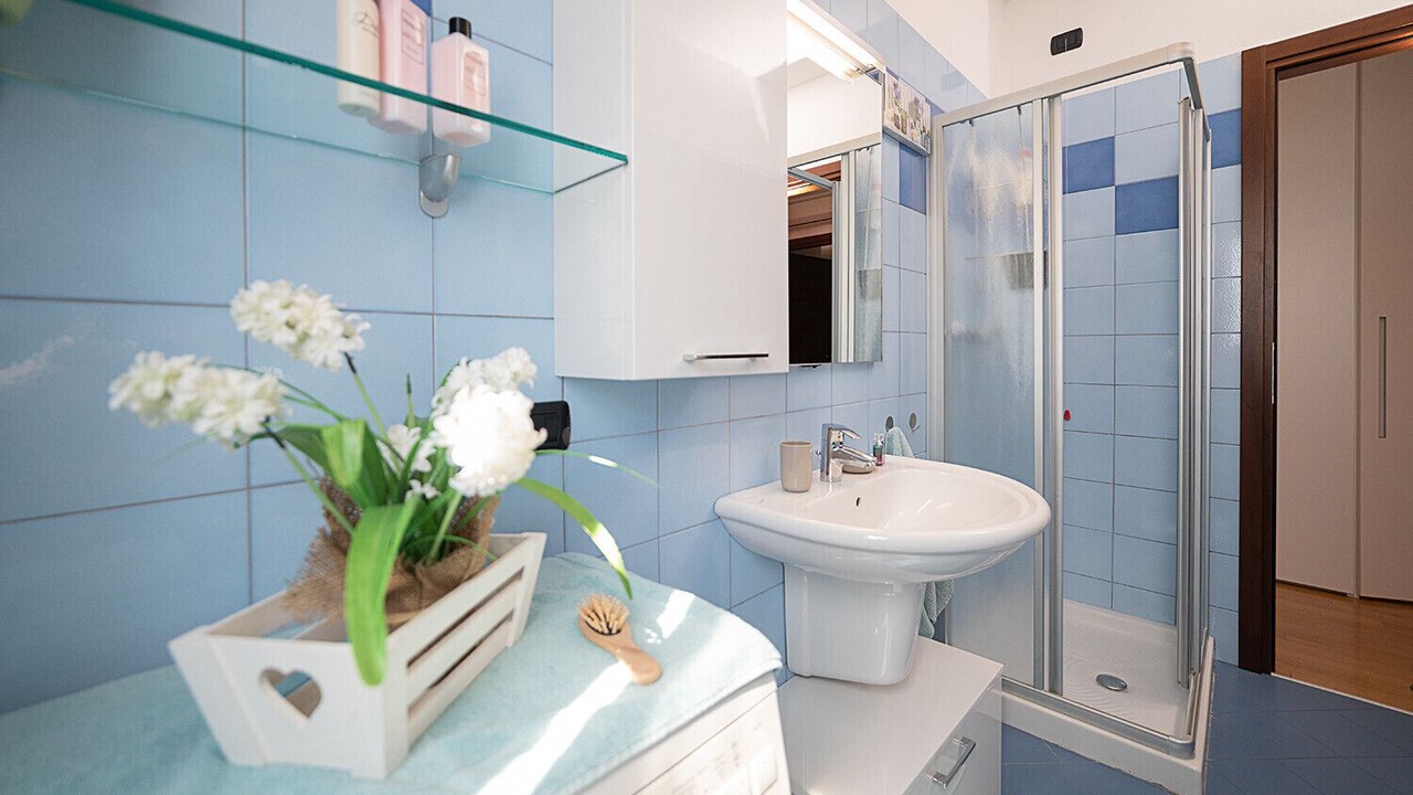 Photo of Bathroom in Montioni