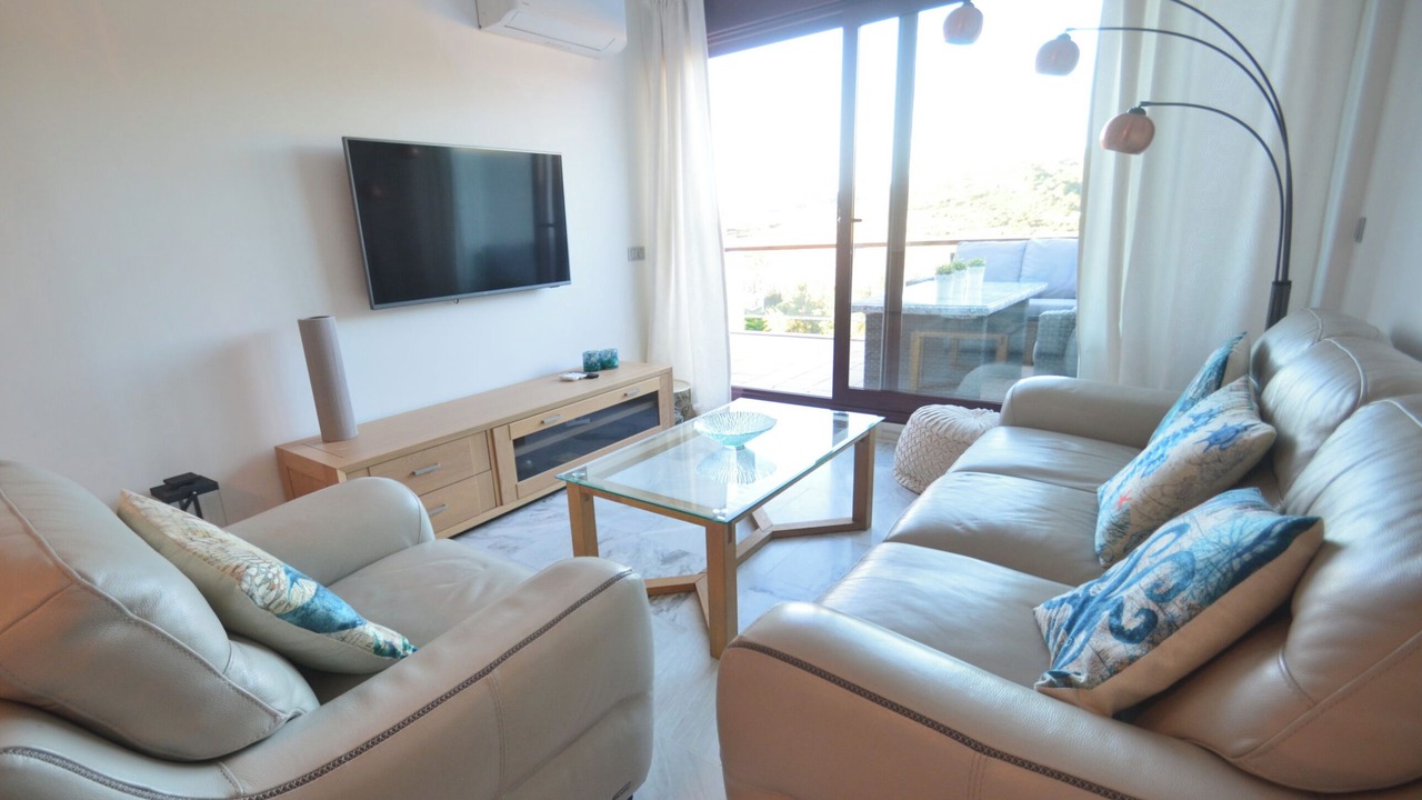 Photo of Livingroom in New Golden Mile