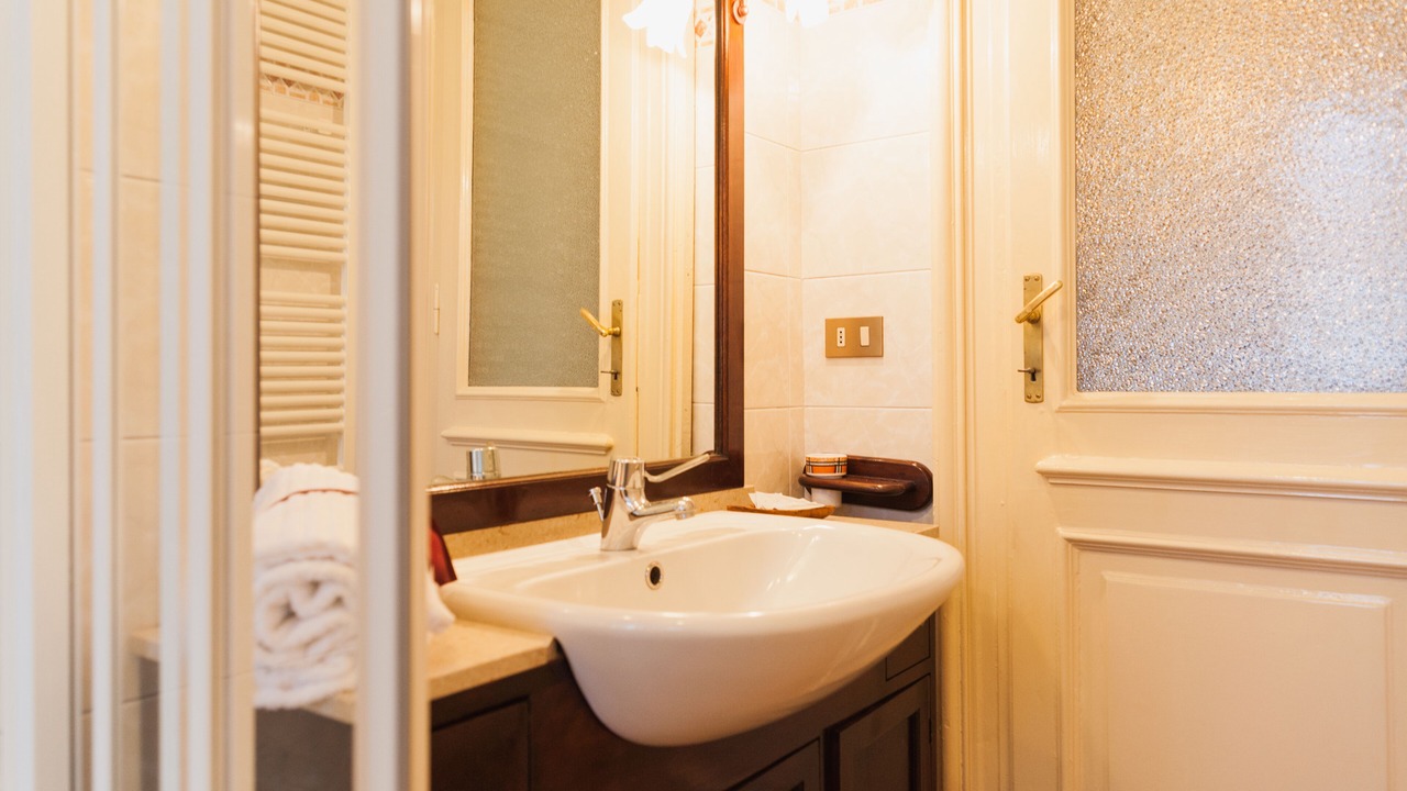 Photo of Bathroom in Vanchiglia