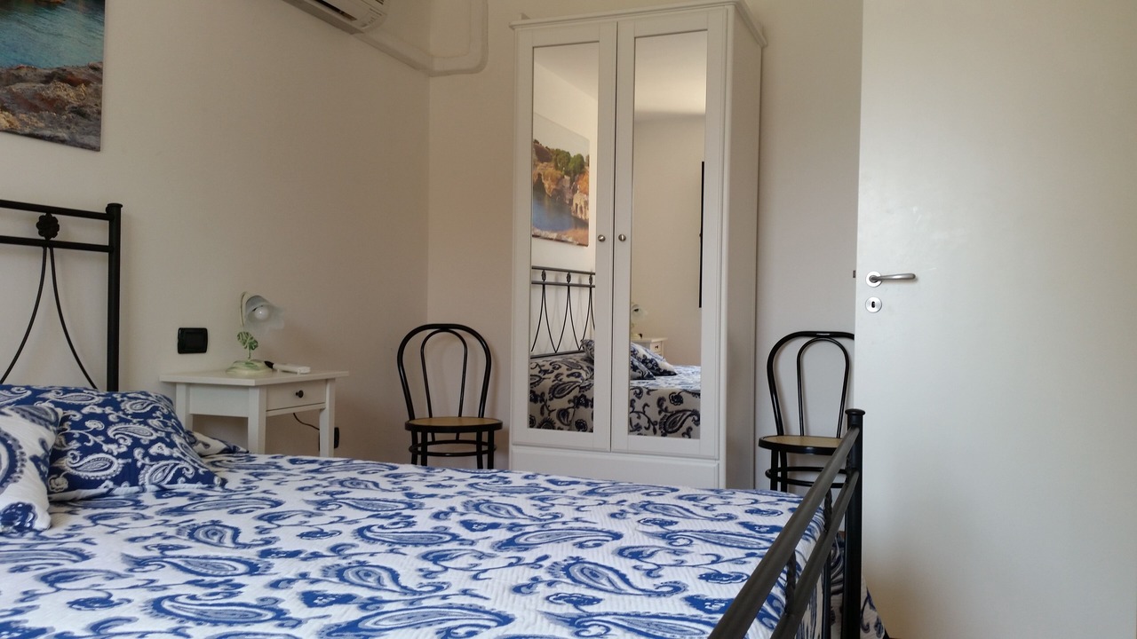 Photo of Bedroom in Roca Vecchia
