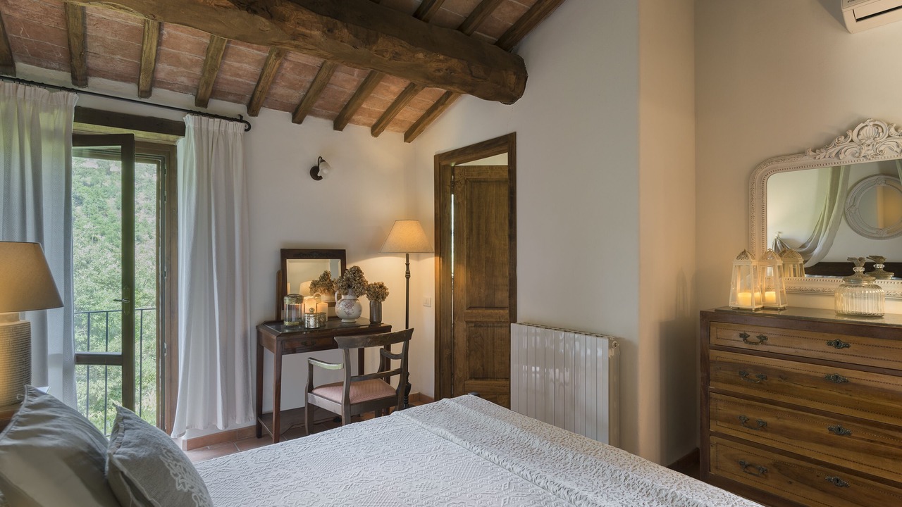 Photo of Bedroom in Todi