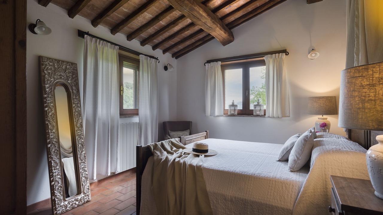 Photo of Bedroom in Todi