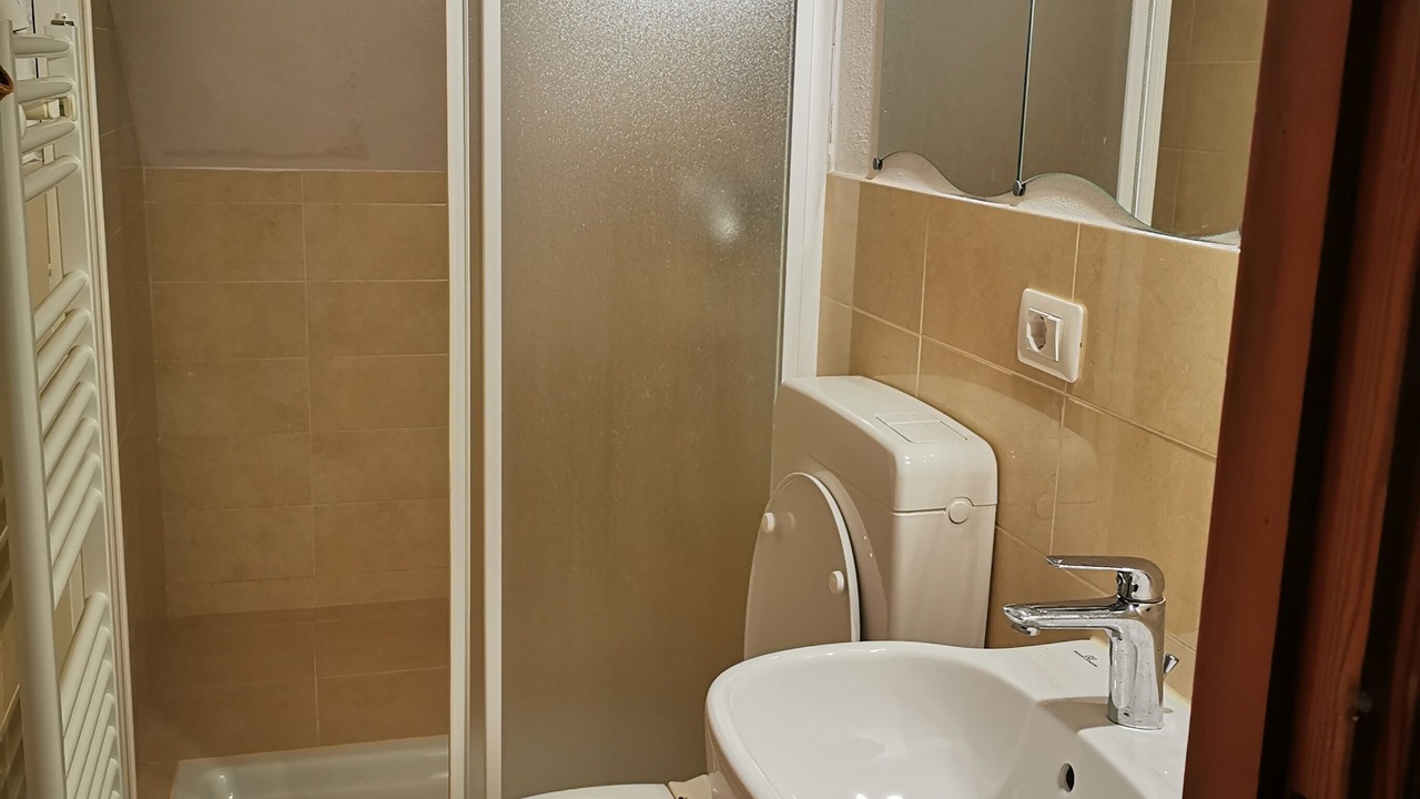 Photo of Bathroom in Stibiveri
