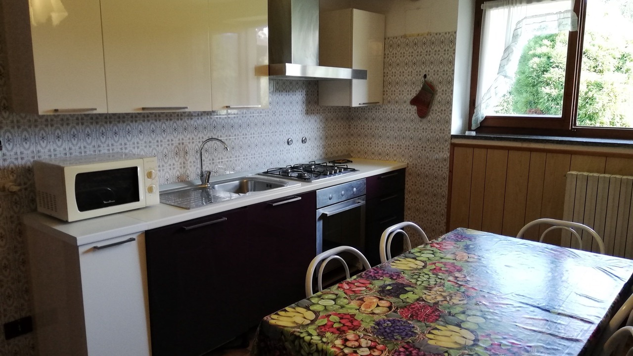 Photo of Kitchen in Armeno
