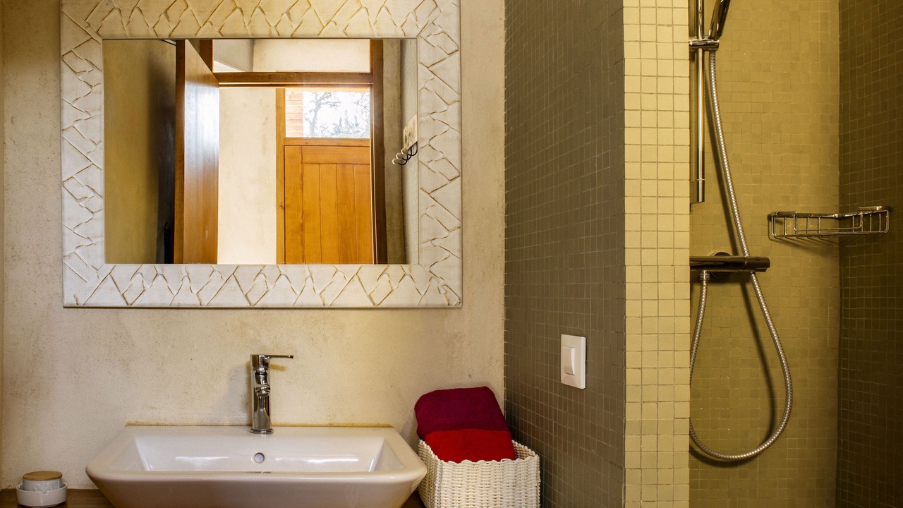 Photo of Bathroom in Bescano