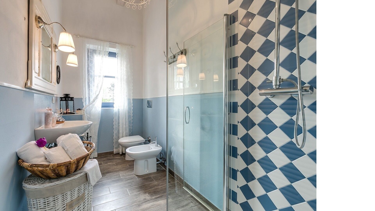 Photo of Bathroom in Roddi