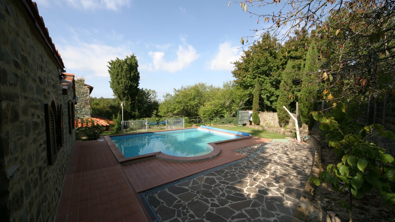 Photo of Outdoor in Montieri