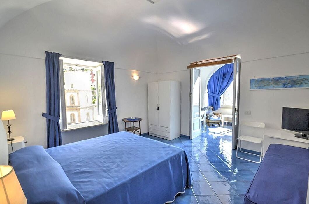 Photo of Bedroom in Positano City Centre