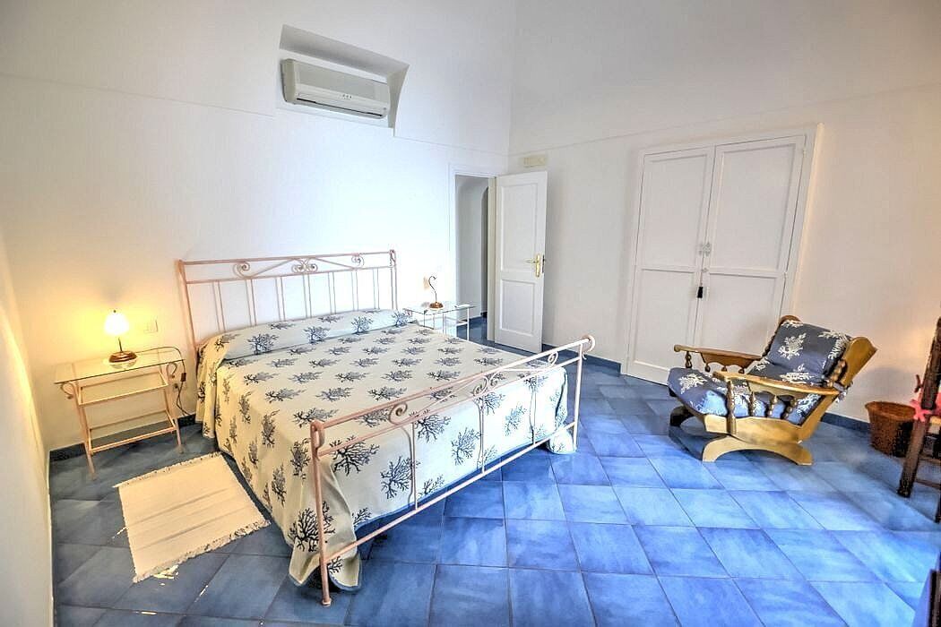 Photo of Bedroom in Positano City Centre