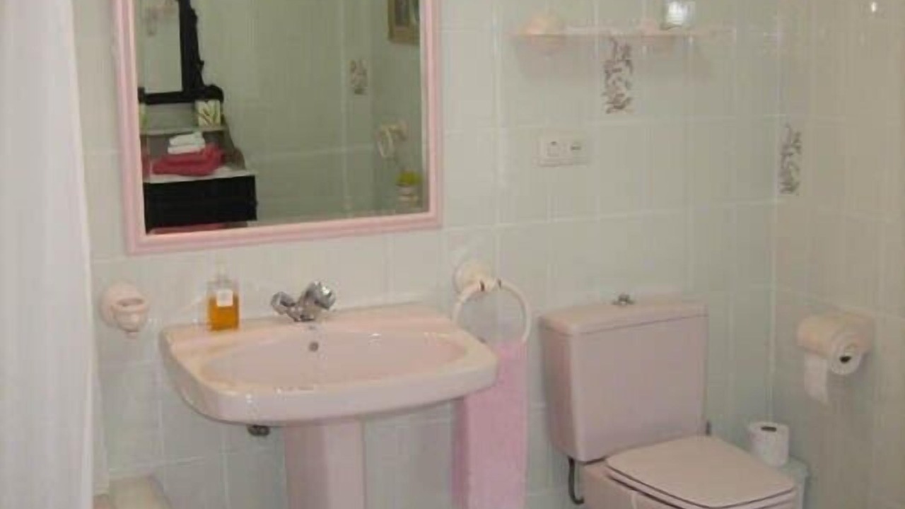 Photo of Bathroom in Salinas