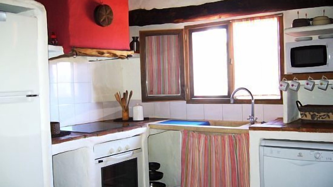 Photo of Kitchen in La Torre d'En Besora