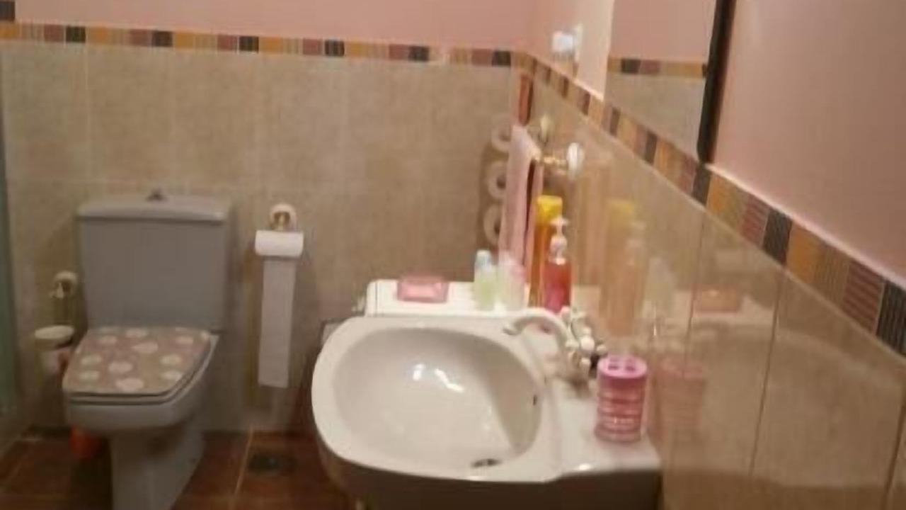 Photo of Bathroom in Noez