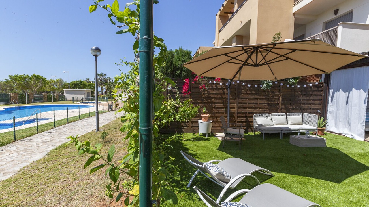 Photo of Patio Balcony in Retamar