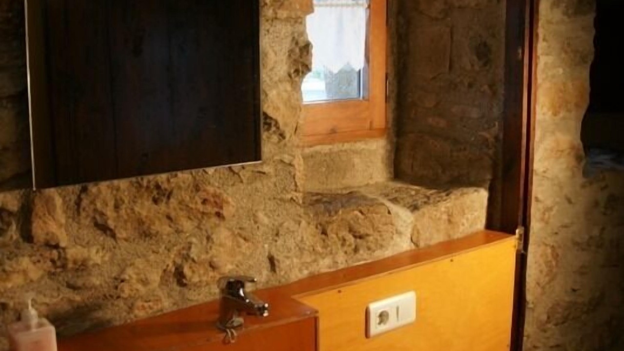 Photo of Bathroom in Lladurs