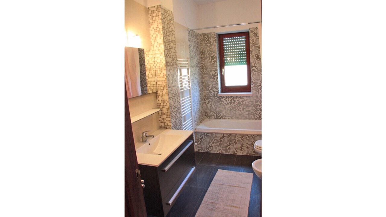 Photo of Bathroom in Gallipoli