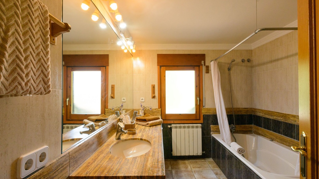 Photo of Bathroom in Vilobi d'Onyar