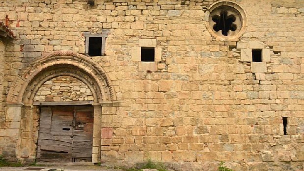 Photo of Outdoor in Erro