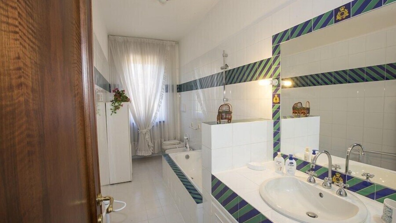 Photo of Bathroom in Monticiano